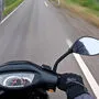 Ein Mopedlenker kam aus unbekannter Ursache zu Sturz (Sujetfoto)