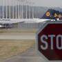 Auf den Flughäfen herrscht Stillstand, jetzt wird über Staatshilfen verhandelt