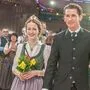 Als Außenminister war Sebastian Kurz 2017 am steirischen Bauernbundball - er zog mit der damals amtierenden Weinkönigin Johanna als Ehrengast ein