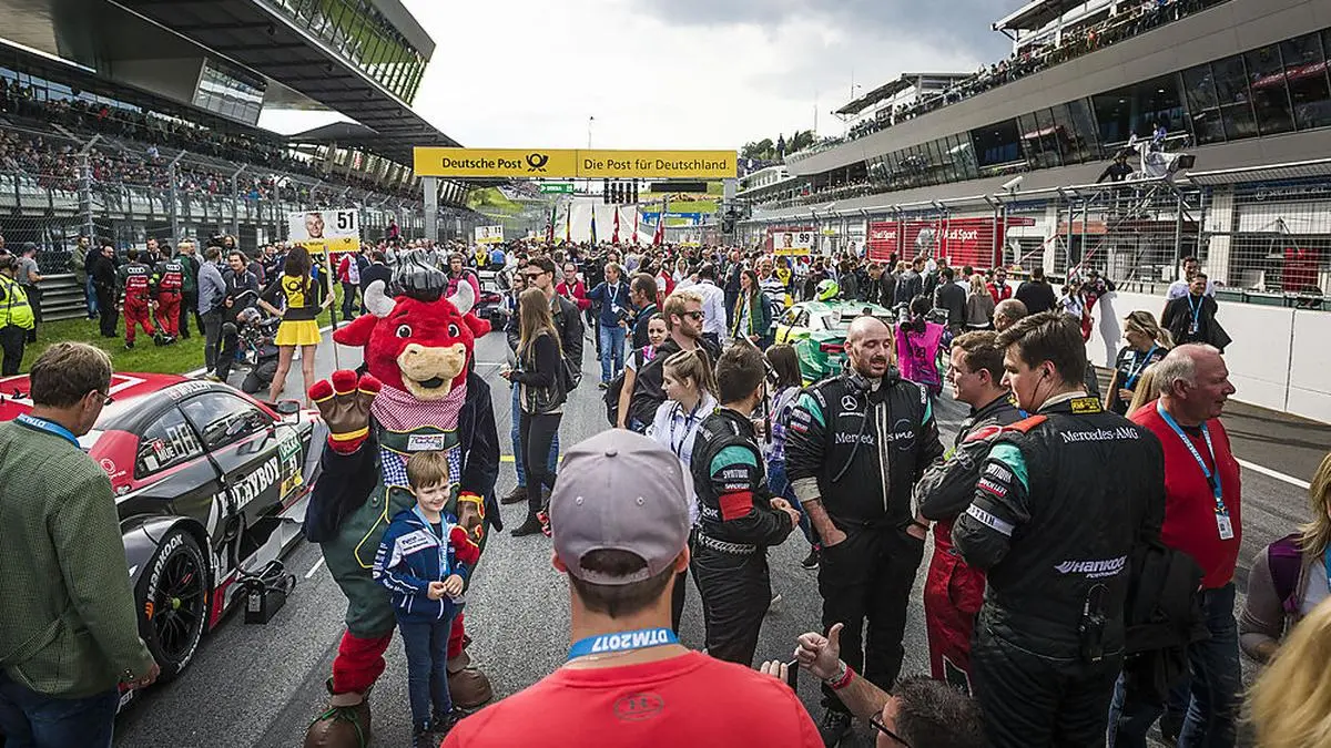 Die DTM lockt stets zahlreiche Besucher auf den Ring 