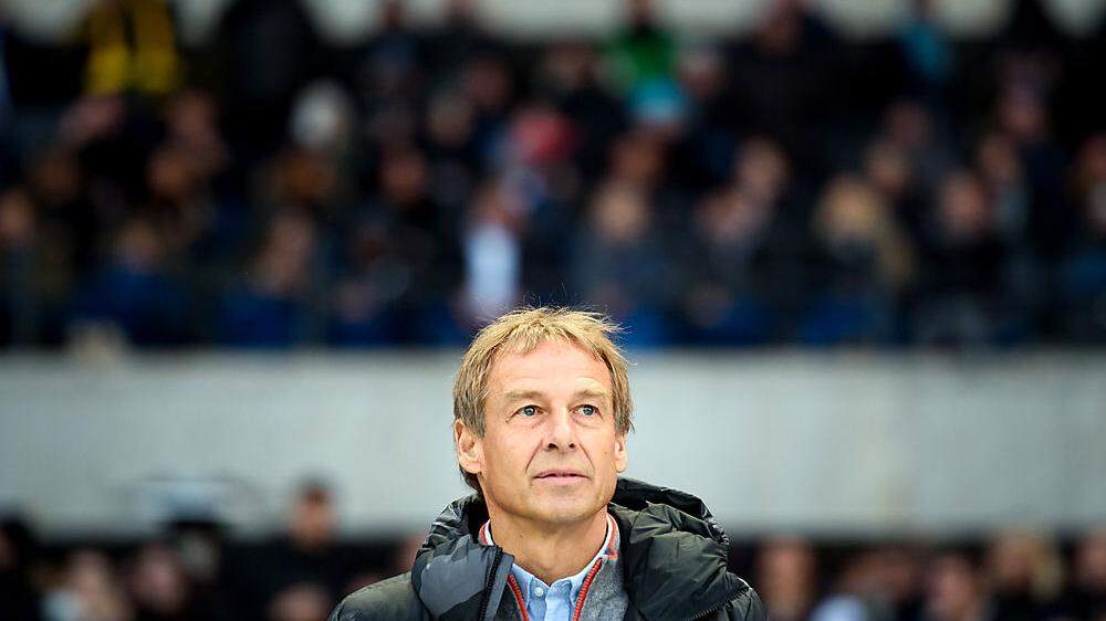 Jürgen Klinsmann attackiert und kassiert den Konter