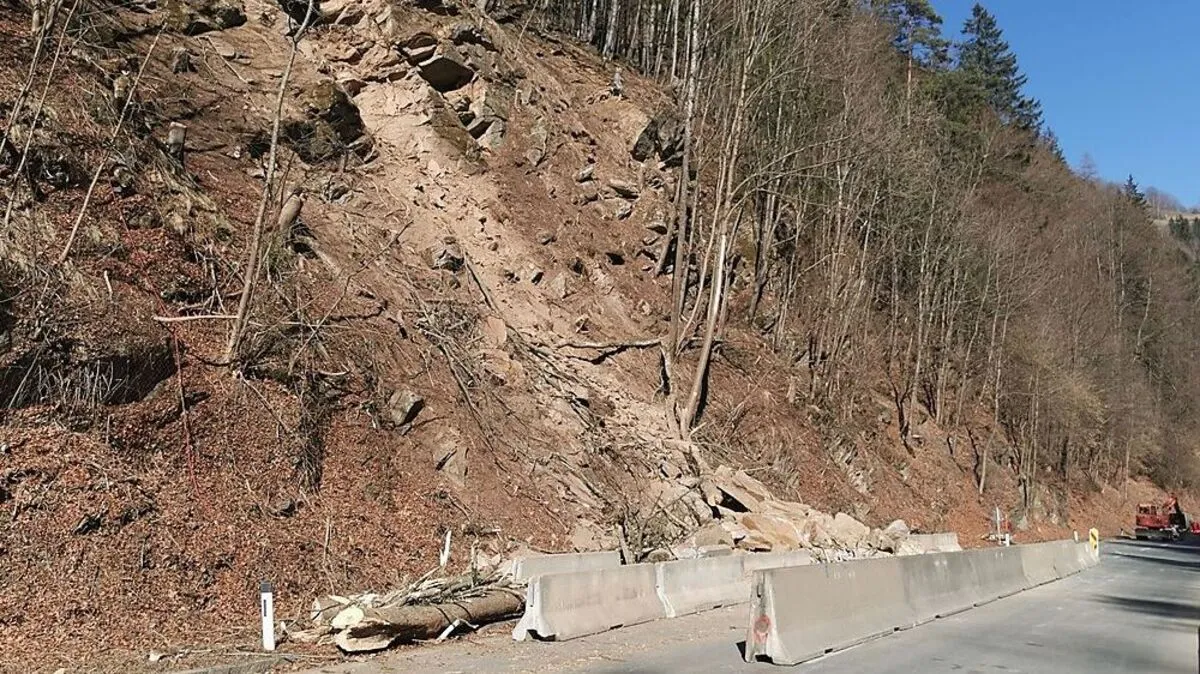 Die Sprengungen am Mittwoch verliefen erfolgreich