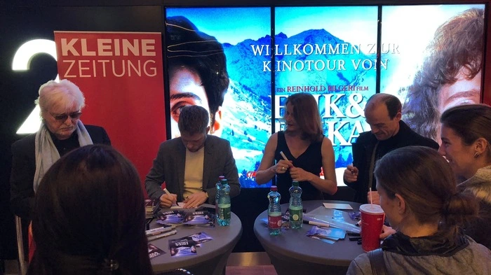 Klicken Sie sich durch die Bilder.