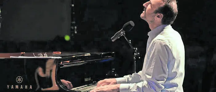 Tonč Feinig und seine acht Musiker starke Little Big Band gastieren im Bio-Zitrusgarten am Faaker See
