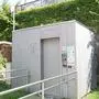 Für den Besuch einer öffentlichen Toilette (am Bild im Lendhafen) muss man mittlerweile einen Euro zahlen
