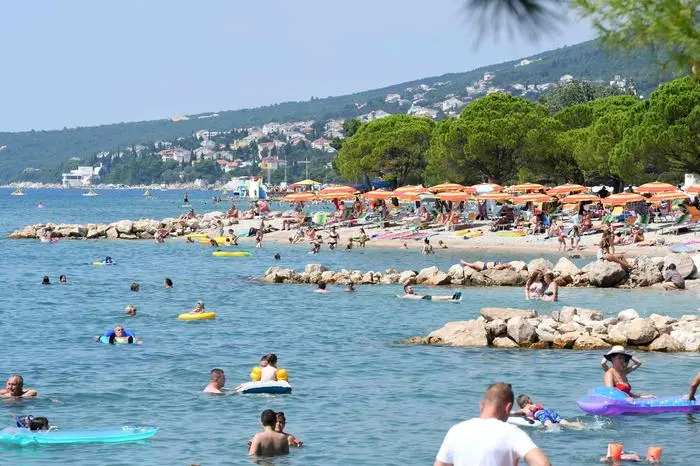 Reger Badebetrieb in Crikvenica