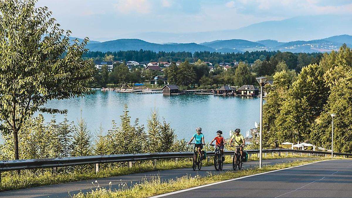 Die Gemeinde St. Kanzian erstreckt sich über knapp 41 Quadratkilometer. Der tiefblaue Klopeiner See ist wirtschaftlicher Motor der Region.