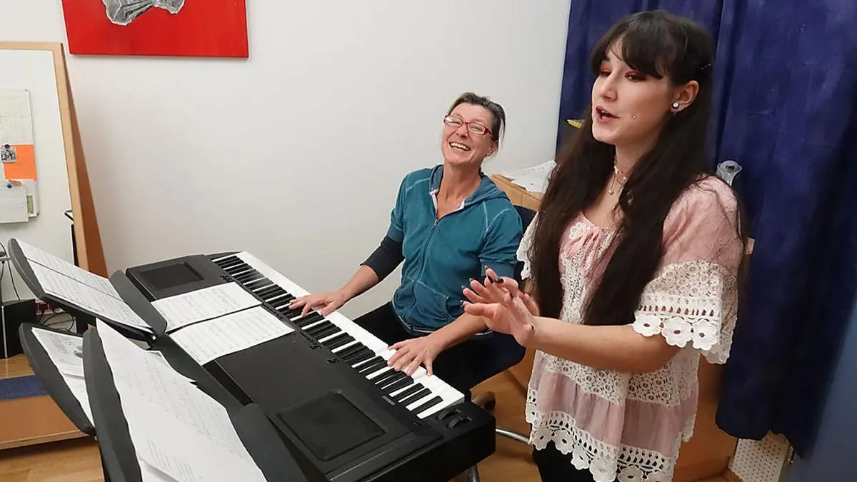 Jessica Schaffler mit Annette Giesriegl