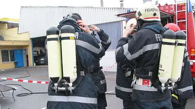 Feuerwehr im Gaseinsatz (Sujetfoto)