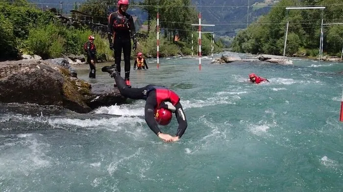 Übung im Wildwasser