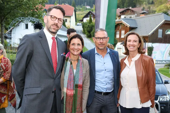 Klicken Sie sich durch die Fotos!