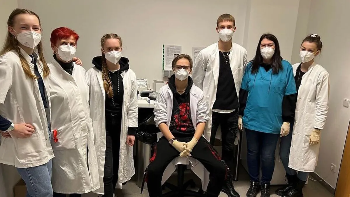 Mehr als nur testerprobt: ein Teil des Hubertus-Teams im Labor in Spittal