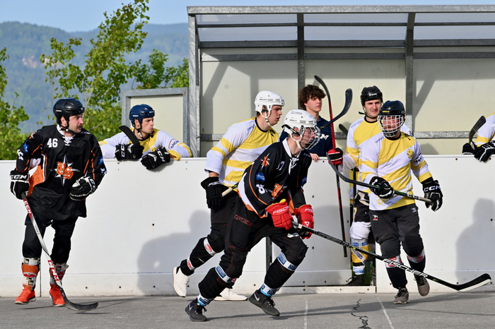 #46 Huber Christoph, #87 GietlerLeon, #86 THALHAMMER Dominic, Team Zehenthof vs. Spittal Ultras, Team Zehenthof vs. Spittal Ultras am 28.04.2024 in Villach (Alpenarena ), Austria, (Photo by Bernd Stefan)