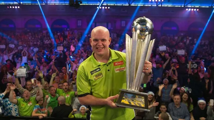 Die Nummer eins der Welt hört auf den Namen Michael van Gerwen. Die UK Open und die Players Championship Finals konnte er in diesem Jahr gewinnen. Ein schwieriges Jahr für den Dominator der vergangenen Jahre, da er bei vielen großen Turnieren bereits früh die Segel streichen musste. Pünktlich vor der WM meldete er sich aber mit dem Triumph bei den Players Championship Finals zurück. Spitzname: Mighty MikeAlter: 31Nation: NiederlandeWeltrangliste: 1.