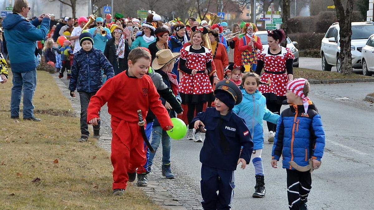 Kinderfasching in Weißkirchen