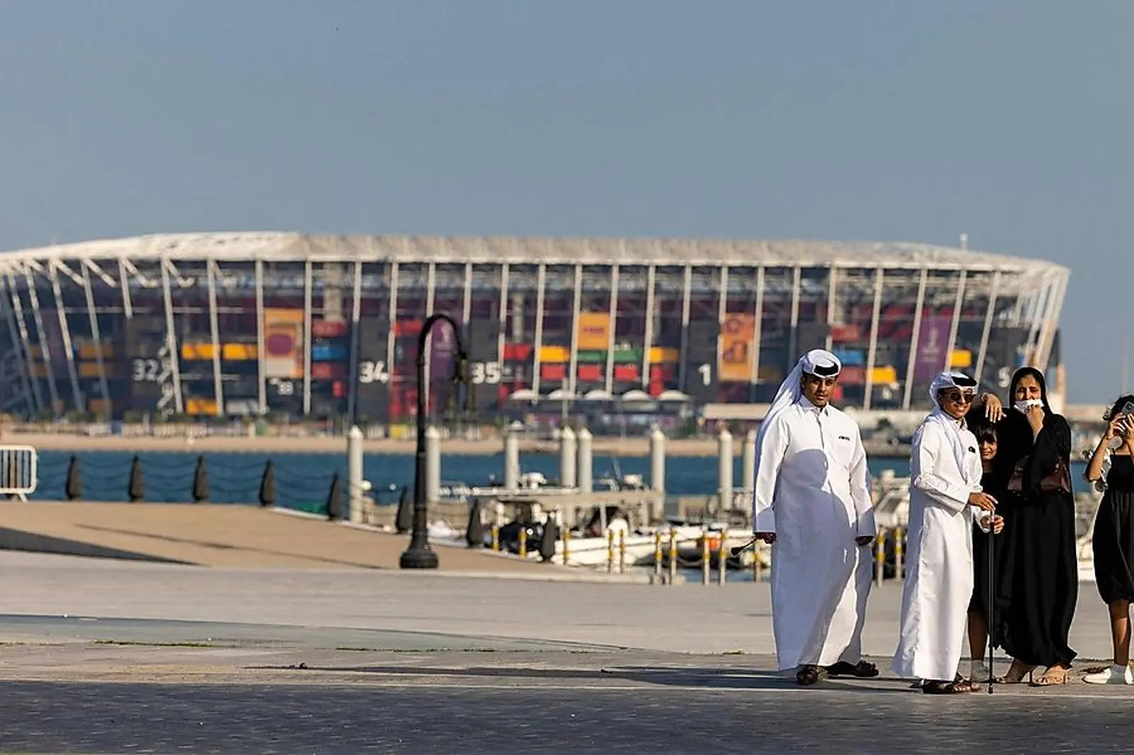 Das 974-Stadion ist ein abbaubares Fußballstadion, das nach der Anzahl der Container benannt ist, aus denen es besteht. 974 ist auch die Telefonvorwahl Katars
