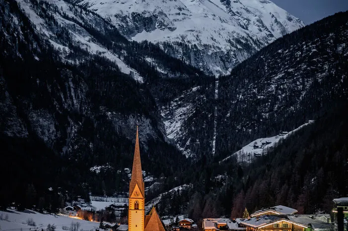 Melanie Steiner von den Großglockner Bergbahnen liefert Abendstimmung aus Heiligenblut