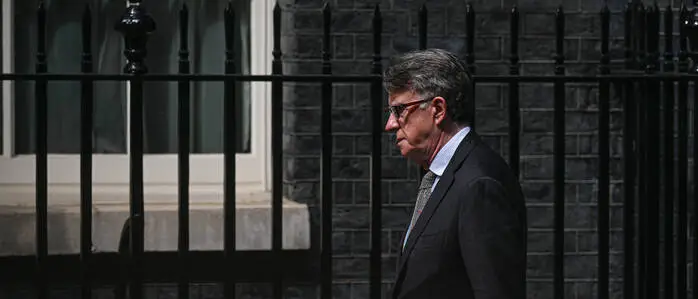 Die Rolle von Peter Mandelson beschäftigt Großbritanniens Politik und Justiz, aber auch die EU-Kommission