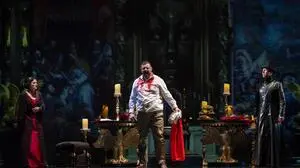 Mikheil Sheshaberidze als kraftvoller Cavaradossi