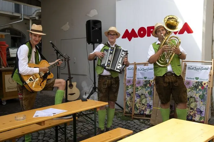 Dafür sorgten die "Naturparkbuam" aus Pöllau unter dem Motto "steirisch, urig, echt"