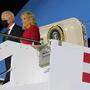 Joe und Jill Biden sind in Rom gelandet