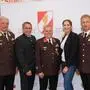 Landesfeuerwehrkommandant Reinhard Leichtfried, Bürgermeister Johannes Schmid, Kommandant Franz Sommer, Bezirkshauptfrau Elisabeth Kladiva und Bereichsfeuerwehrkommandant Christian Leitgeb