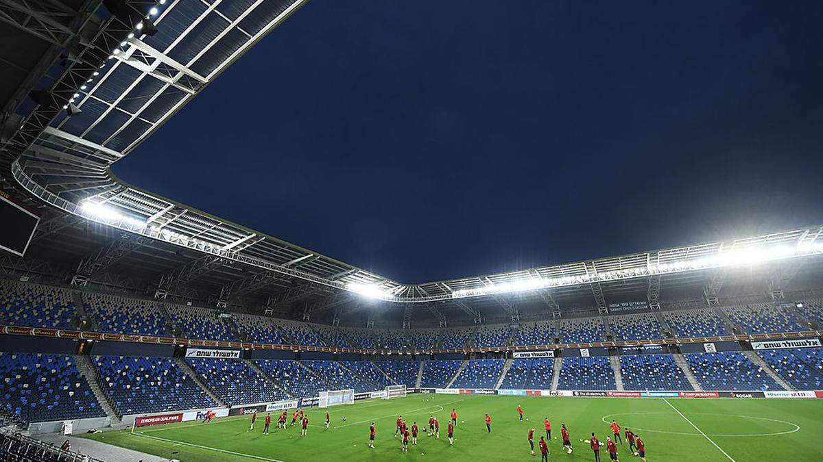 Im Sammy Ofer-Stadium in Haifa geht heute das Spiel über die Bühne