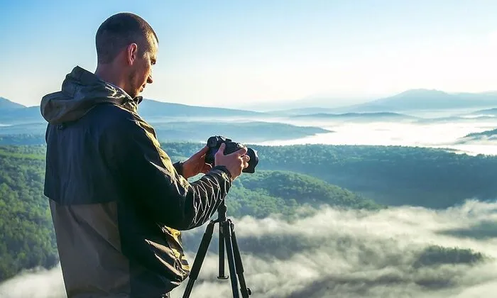 Ein Stativ ist bei langen Belichtungszeiten notwendig