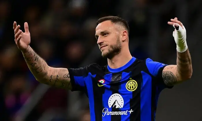 Inter Milan's Austrian forward #08 Marko Arnautovic gestures during the Italian Serie A football match between Inter Milan and Lecce at the San Siro Stadium in Milan on December 23, 2023. (Photo by MARCO BERTORELLO / AFP)