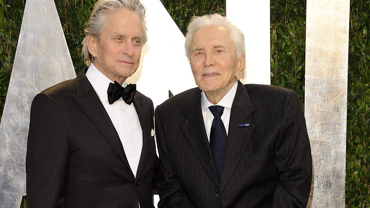 Kirk und Michael Douglas feiern 103. Geburtstag und Globe-Nominierung