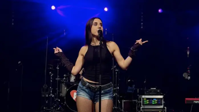 Popsängerin Anna-Sophie sang im GEZ Gleisdorf