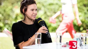 Birgit Birnbacher bei einem ihrer ersten Interviews als Bachmann-Preisträgerin