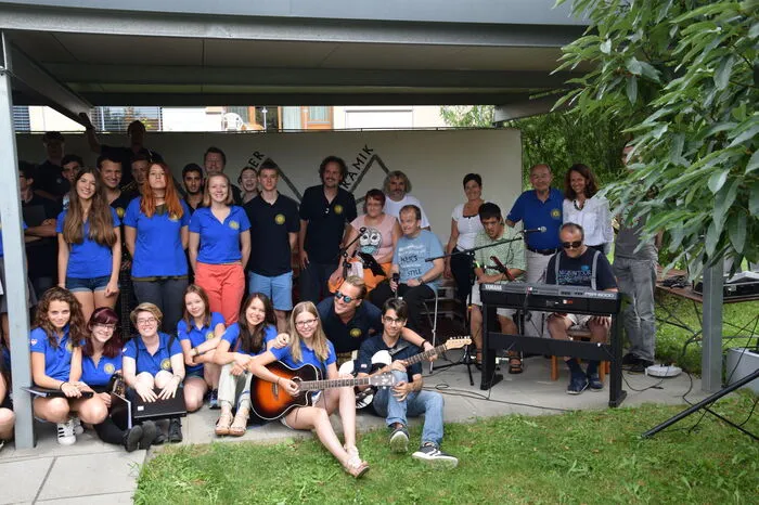 Am Montag spielte die Lionsjugend International mit der Band der Lebenshilfe Feldbach „anBandln“ ein gemeinsames Konzert bei der Lebenshilfe Feldbach