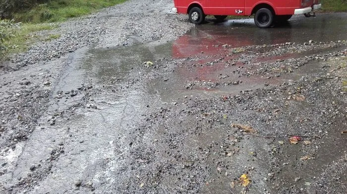 Gegen 14.20 Uhr wurde die FF Rattenberg zu gleich mehreren Unwettereinsätzen im Ortsgebiet von Rattenberg in der Gemeinde Fohnsdorf alarmiert.