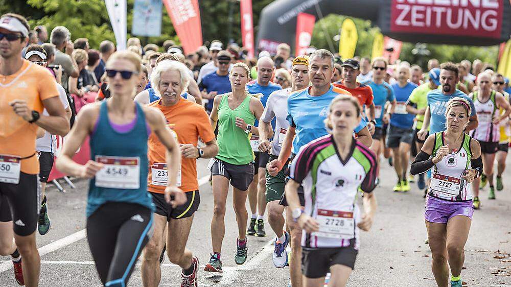 Wieder liefen Tausende Damen und Herren den Wörthersee-Halbmarathon