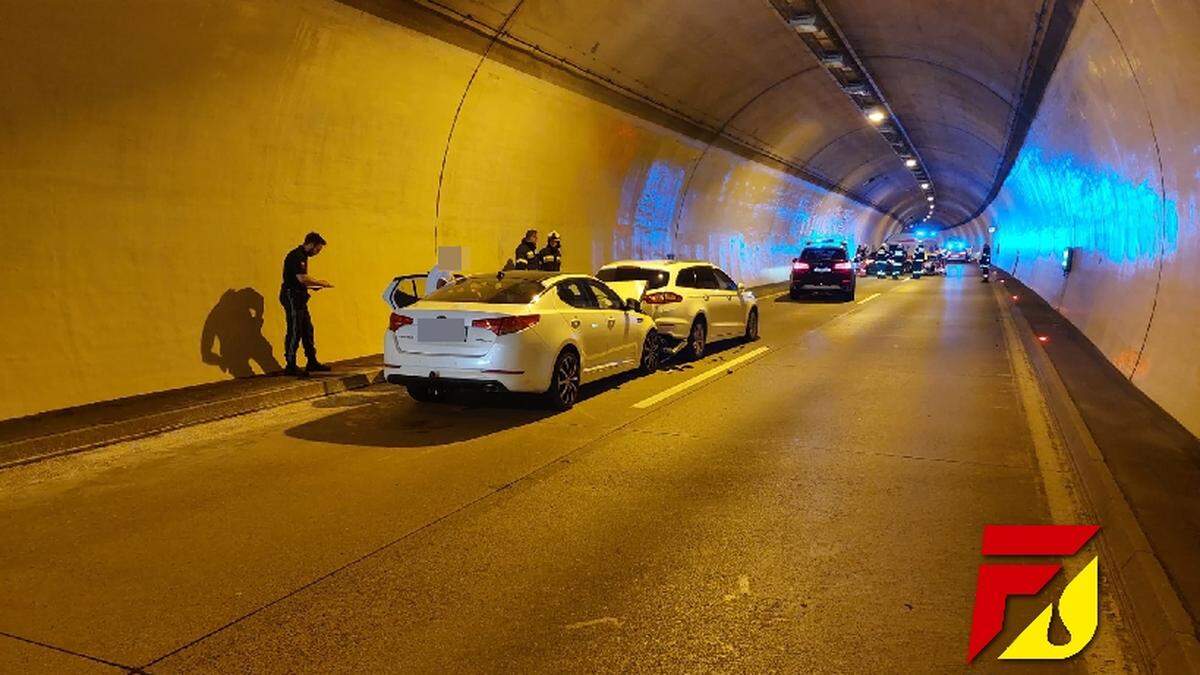 Unfall im Bereich des Kroislerwandtunnels