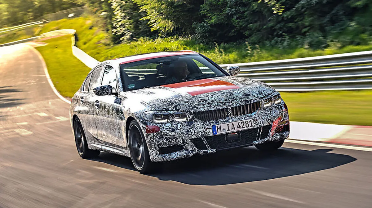 Noch ist der neue 3er BMW getarnt