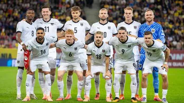 Der Benotungsschlüssel: 
6 Überragend. 5 Sehr stark. 4. Gut. 3 Durchschnitt. 2 Schwach. 1 Totalausfall. 0 Zu kurz eingesetzt. 