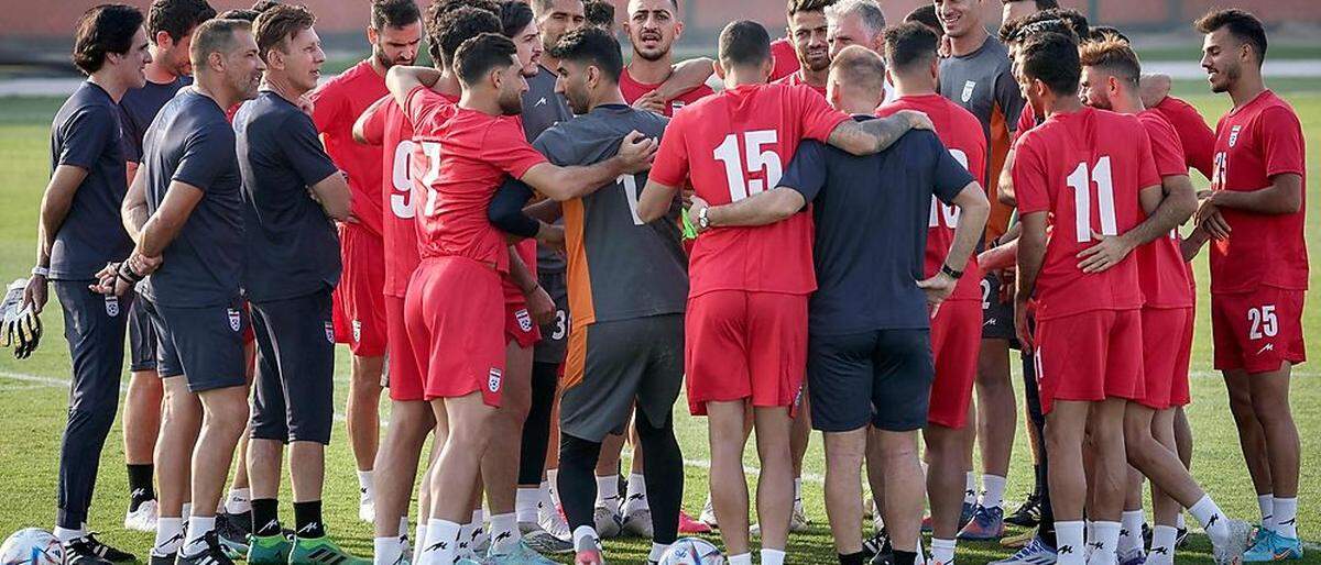 Als Einheit will der Iran ab heute bei der WM für sportliche Höhepunkte sorgen
