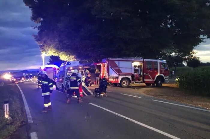 Im Einsatz waren die Feuerwehren Wagendorf, Labuttendorf und Vogau sowie der Rettungshubschrauber.