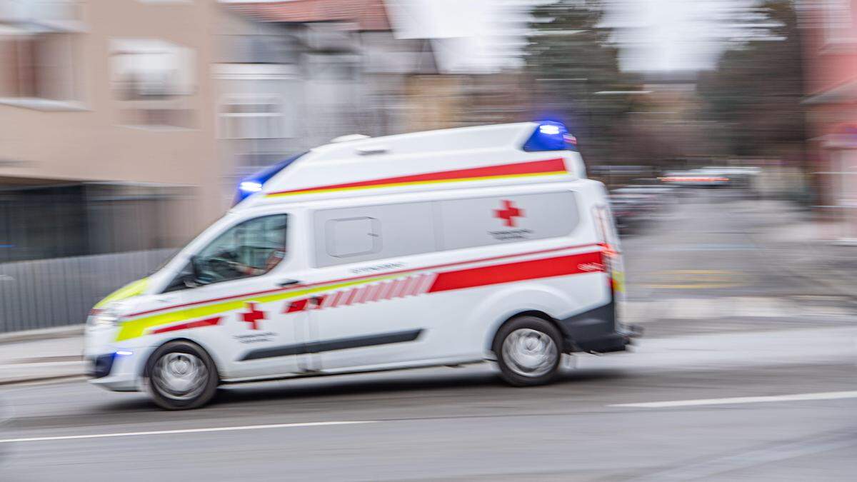 Die Radfahrerin wurde ins UKH Graz eingeliefert