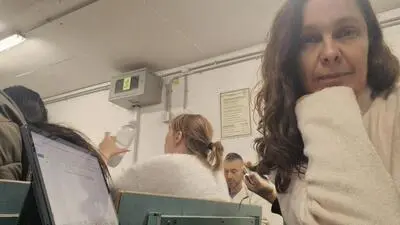 Autorin Sabine Brandes im Bunker | Autorin Sabine Brandes im Bunker