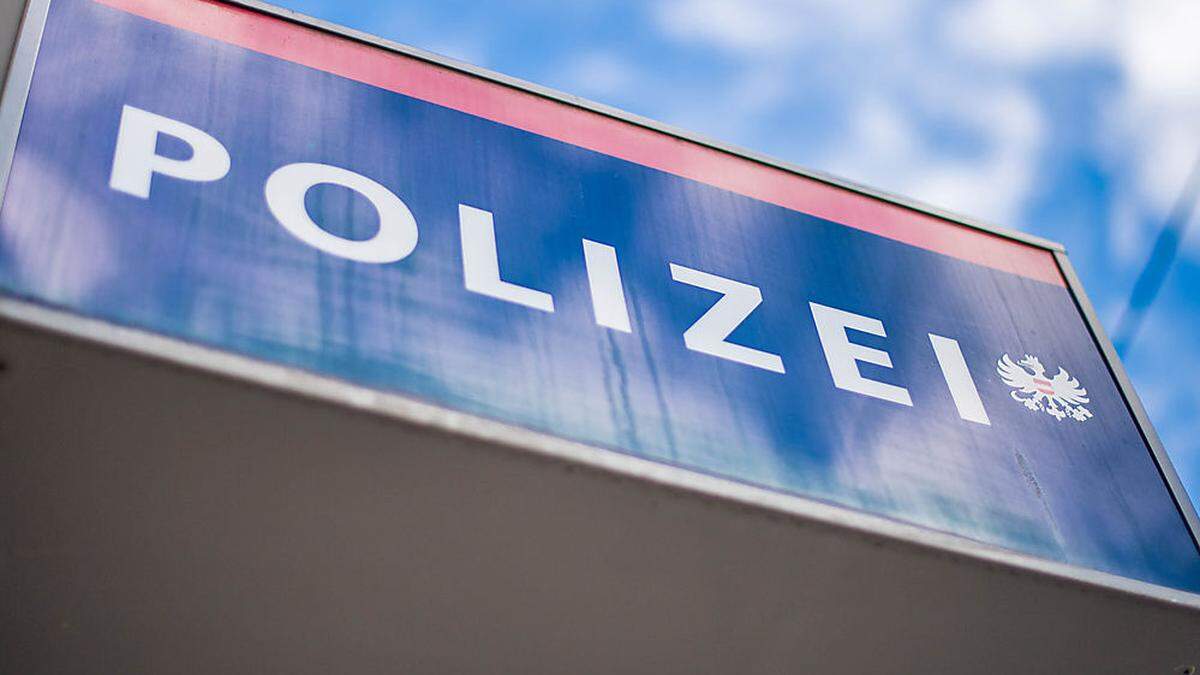 In der Polizeiinspektion beschuldigten einander ein Freier und eine Prostituierte