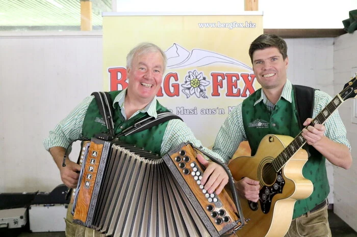 Auch die Murtaler Band „Bergfex“ geigte auf. 
