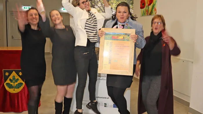 Große Freude bei den Projektverantwortlichen der "Community Nurses" der Stadt Feldbach über Platz 1 beim Hauptpreis