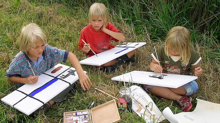 Kinderbetreuung von Betrieben und Gemeinden im Oberland soll im Herbst fortgeführt werden  (Symbolfoto)