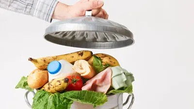 Jeden Tag landen Lebensmittel auf dem Müll