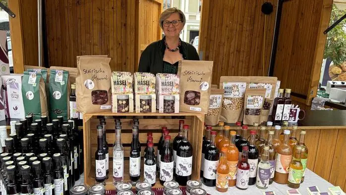 Unter dem Motto „Wir schauen aufs Ganze“ stand das diesjährige Biofest in Fürstenfeld, an dem 26 Betriebe aus der Steiermark und dem Burgenland teilnahmen.
