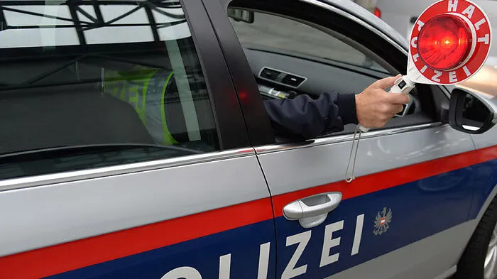 Der Schrott-Lkw konnte angehalten werden