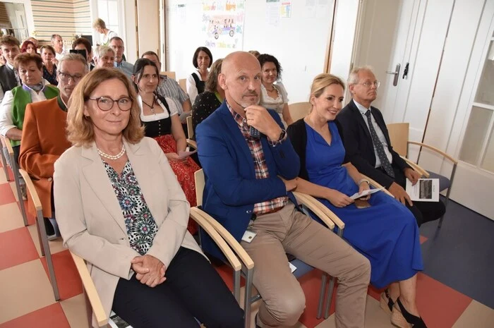 Sorgen um Anstellung brauchen sich Absolventen der Krankenpflegeschule nicht zu machen, sagt Direktorin Nadja Bischof. Diese seien überall gefragt.